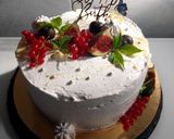 Fehércsokis -feketeribizlis torta recept fázis 13 fotója