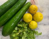 A picture of step 1 of Cucumber mint cooler.