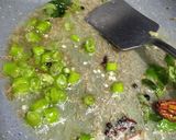 A picture of step 4 of Suran potato sukhi bhaji.