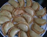 Foto langkah ke 2 dari resep Kueh pastel isi sarden (epok epok).