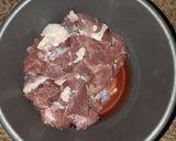 Foto langkah ke 1 dari resep Semur daging sapi simpel.