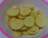 Foto langkah ke 1 dari resep Bola-bola kentang kornet kriwil.