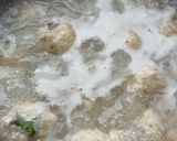 Foto langkah ke 3 dari resep Sup Sayuran Bola Tahu Jamur.