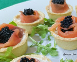 Foto del paso 4 de la receta: Tartaletas de mousse de bacalao con salmón y sucedáneo de caviar