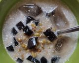 Foto langkah ke 4 dari resep Es Bubur Kacang Hijau dan Cincau.