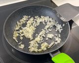 Foto del paso 2 de la receta: Arroz Meloso con Pollo y Verduras para una Persona