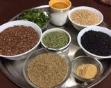 A picture of step 1 of Ayurvedic Mukhwas.