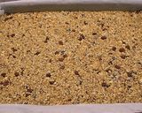 Müzliszelet dióval datolyával recept fázis 5 fotója
