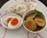 รูปขั้นตอนการทำที่ 6 ของ แกงเขียวหวานลูกชิ้นปลากรายไข่เค็ม