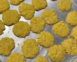 Foto langkah ke 6 dari resep Kue Kering Cornflakes Cookies.