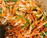 Hình bước làm 4 của món Cơm trộn hàn quốc