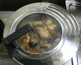 A picture of step 6 of Fried Eggplant and Chicken with Mizore Sauce (Namban-style).