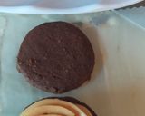 Foto del paso 4 de la receta: Alfajores Chocotorta con Masa de Chocolinas