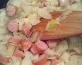 A picture of step 3 of German Potatoes with Coarsely Ground Sausages.