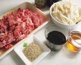 A picture of step 1 of Delicious Stir-Fried and Simmered Beef and Bamboo Shoot (Shigure-ni).