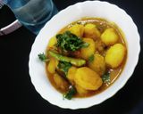 A picture of step 6 of Dahi Aalu (curd potato).