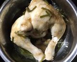 Foto langkah ke 2 dari resep Ayam Steam Daun Jeruk.
