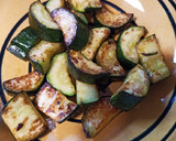 Foto del paso 1 de la receta: Ensalada de calabacín y cherrys