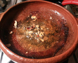 Foto del paso 10 de la receta: Sepia y patatas confitadas al ajillo