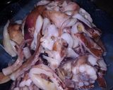 Foto langkah ke 1 dari resep Cumi Saus Tiram.