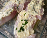 Foto del paso 1 de la receta: Merluza gratinada con mayonesa de ajo