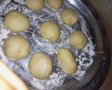 A picture of step 2 of Ring doughnut.
