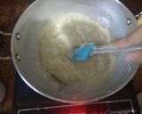 A picture of step 2 of Orange Tapioca Pearls Drink.