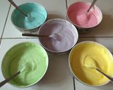 Foto langkah ke 9 dari resep Rainbow Cake Kukus Ny.Liem Super Lembut.