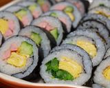 A picture of step 5 of Broccolini Sushi Rolls.