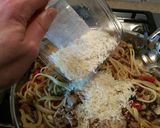 A picture of step 8 of Fettuccine with Sausage and Mushrooms.