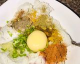 A picture of step 1 of Yam akara.