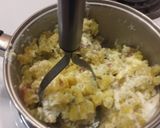A picture of step 7 of Roasted Garlic Mashed Red Potatoes.