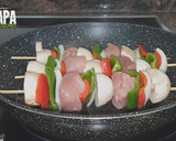 Foto del paso 8 de la receta: Brochetas de cerdo