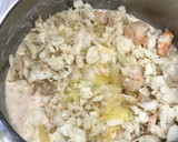 Foto del paso 6 de la receta: Pastel de merluza y gambas con salsa de piquillos