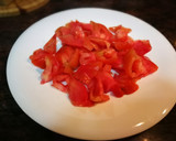 Foto del paso 1 de la receta: Ensalada de tomate con queso griego