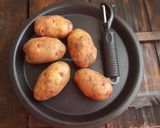 A picture of step 1 of Potato Roses.