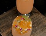 A picture of step 3 of Alphonso Mango Shake.