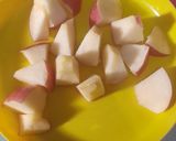 Foto langkah ke 1 dari resep Yogurt Apple Crumble.