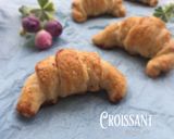 Foto langkah ke 10 dari resep Classic Croissant.