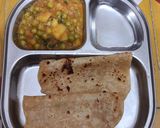 ஆலு மட்டர் கிரேவி (Aaloo mattar gravy recipe in tamil) ரெசிபி ஸ்டேப் 4 புகைப்படம்