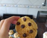 Foto del paso 3 de la receta: Galletas / cookies de mantequilla de maní y chips