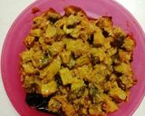 A picture of step 4 of Bitter gourd curry.
