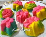 Foto langkah ke 4 dari resep Bolu Kukus Pelangi (tanpa mixer).