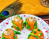 सूखे नारियल से बनी मटकी मिठाई (बिना गैस जलाए बनने वाली मिठाई) रेसिपी चरण 8 फोटो