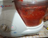 A picture of step 1 of Carrot Halwa (without milk/mawa).