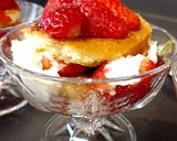 Foto del paso 4 de la receta: Triffle de frutillas 🍓 y chocolate 🍫