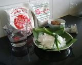 Foto langkah ke 1 dari resep Resep klepon ketan isi gula jawa empuk dan lembut.