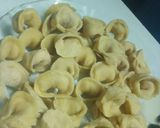 Foto del paso 5 de la receta: Sorrentinos de paleta y queso. (La masa sirve para fideos tamb.)