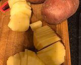 Foto del paso 1 de la receta: Papas chorizas al horno fácil