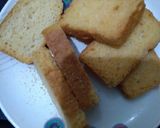 A picture of step 2 of Cheese garlic bread.